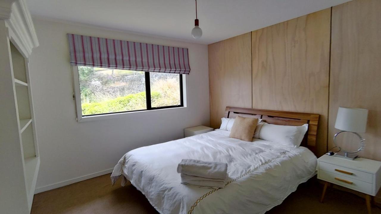 Pencarrow Lakeside Apartment Distretto di Distretto di Queenstown Esterno foto